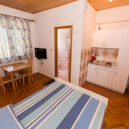 Srzi Apartment