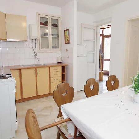 Apartment Srzi Makarska