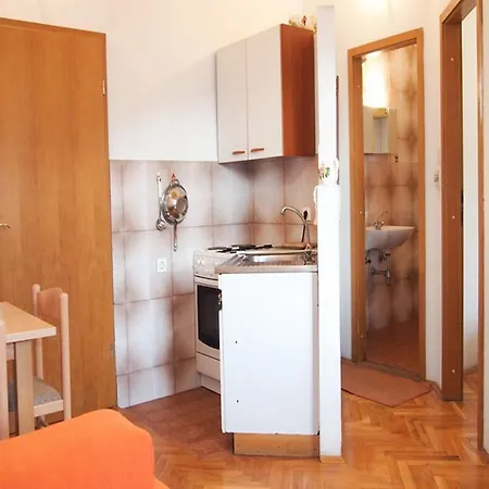 Srzi Apartment